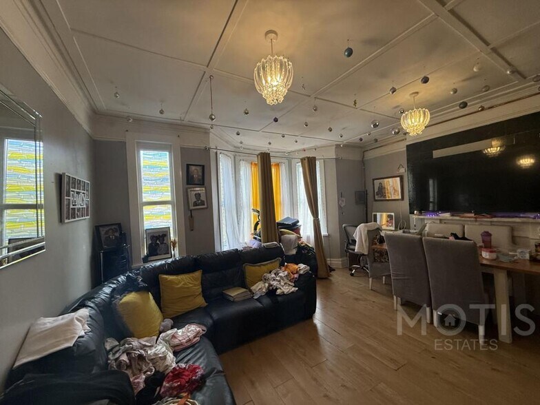 11 Guildhall St, Folkestone à vendre - Photo du bâtiment - Image 3 de 7