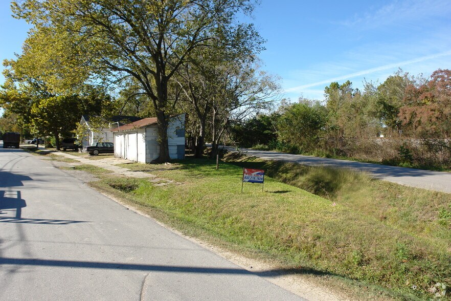 709 W 17th St, Houston, TX à vendre - Photo principale - Image 1 de 2