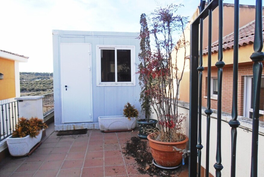 Office in Cabanillas del Campo, Guadalajara for lease - Primary Photo - Image 1 of 3