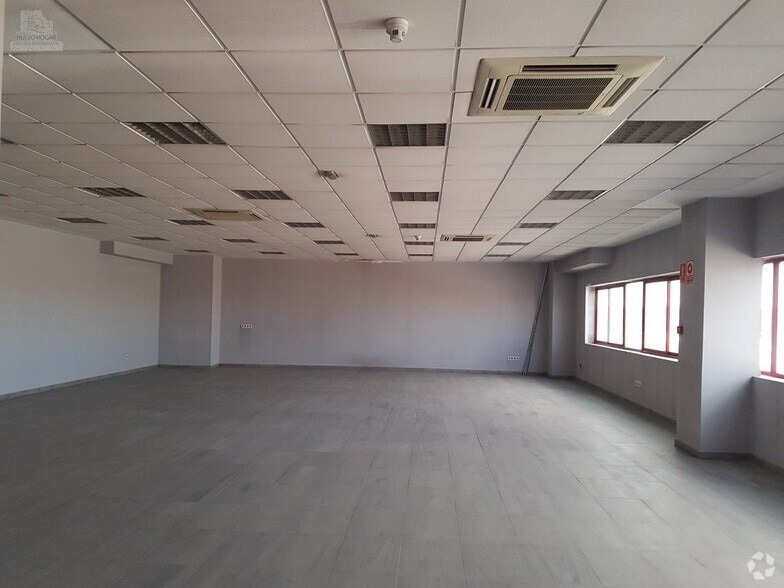 Calle Tajo, 20, Mejorada del Campo, Madrid for lease - Building Photo - Image 2 of 8