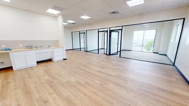 Hwy 29, Georgetown, TX for lease Interior Photo- Image 2 of 8