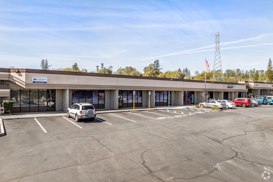 11702-11734 Enterprise Dr, Auburn, CA for lease - Building Photo - Image 2 of 8