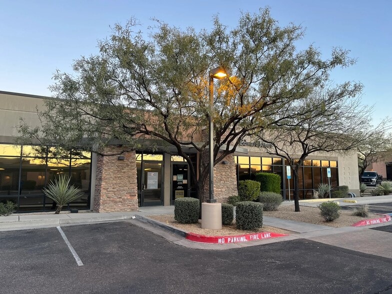 33747 N Scottsdale Rd, Scottsdale, AZ for sale - Building Photo - Image 1 of 6