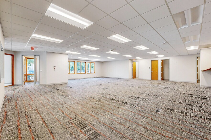 1000 Centre Ave, Fort Collins, CO à vendre - Photo du bâtiment - Image 2 de 45