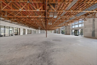 2010 E Warner Ave, Santa Ana, CA for lease Building Photo- Image 2 of 15