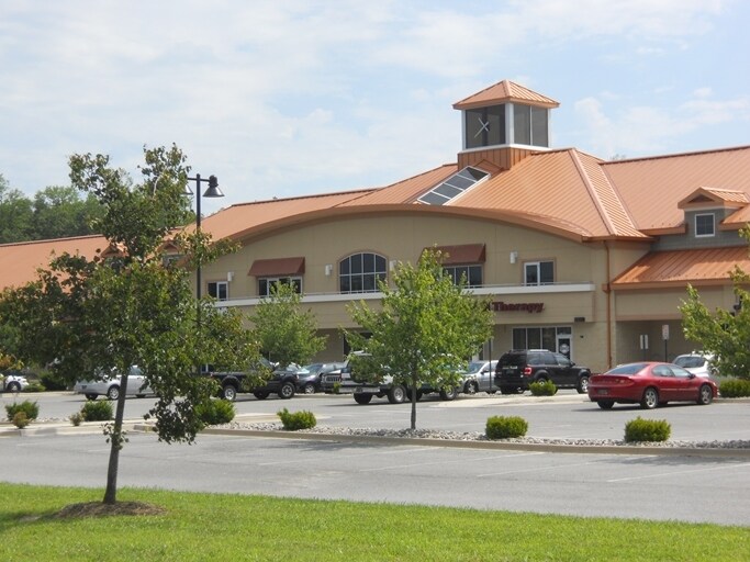 523 S Red Haven Ln, Dover, DE à louer - Photo du bâtiment - Image 2 de 8