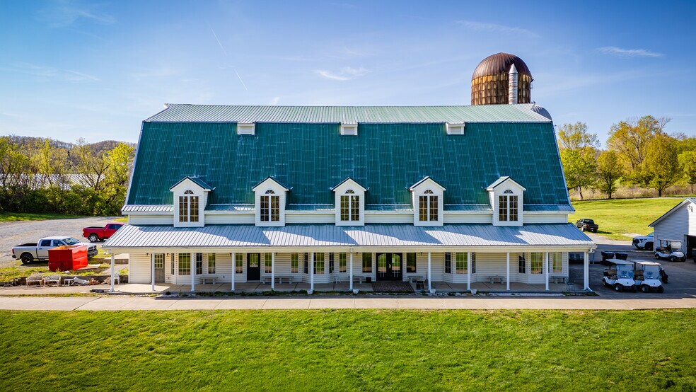 115 Cedar Creek Rd, Bristol, TN à vendre - Photo du bâtiment - Image 1 de 9