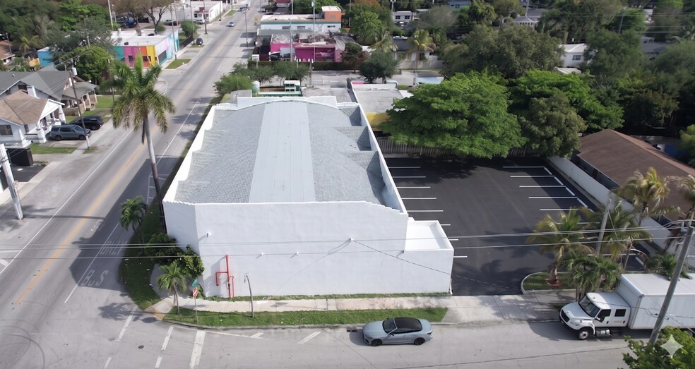 3901 NW 2nd Ave, Miami, FL à vendre - Photo du bâtiment - Image 2 de 5