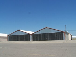 Plus de détails pour 4923 Kilzer Ave, Mcclellan, CA - Local d'activités à louer