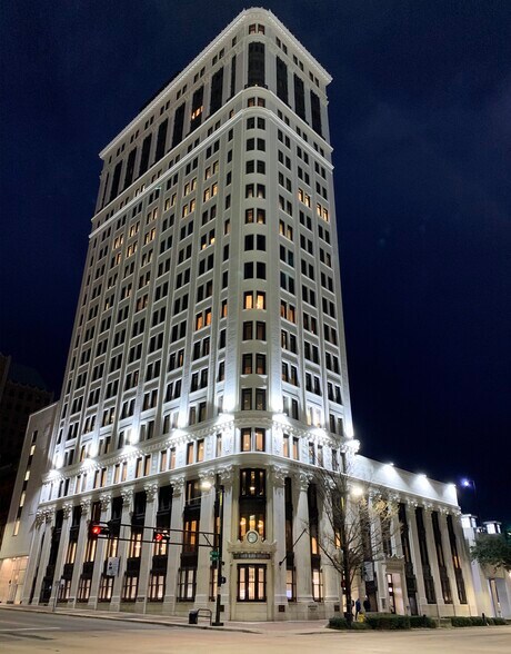 17 N 20th St, Birmingham, AL à louer - Photo du bâtiment - Image 1 de 14