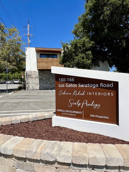 160-164 Los Gatos Saratoga Rd, Los Gatos, CA à louer - Photo du bâtiment - Image 3 de 12