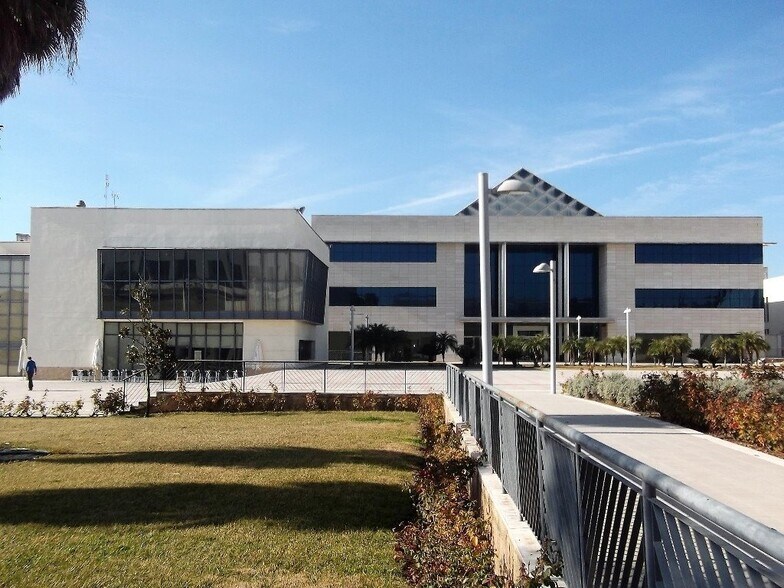 Polígono Parque Joyero de Córdoba, Córdoba, Córdoba for lease - Building Photo - Image 3 of 10