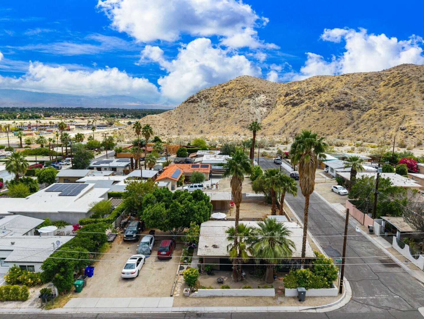 37540 Van Fleet St, Cathedral City, CA à vendre Photo du bâtiment- Image 1 de 1