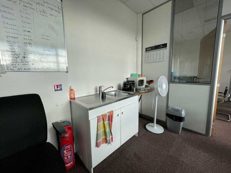 Bureau dans Lyon à louer - Photo intérieure - Image 3 de 12