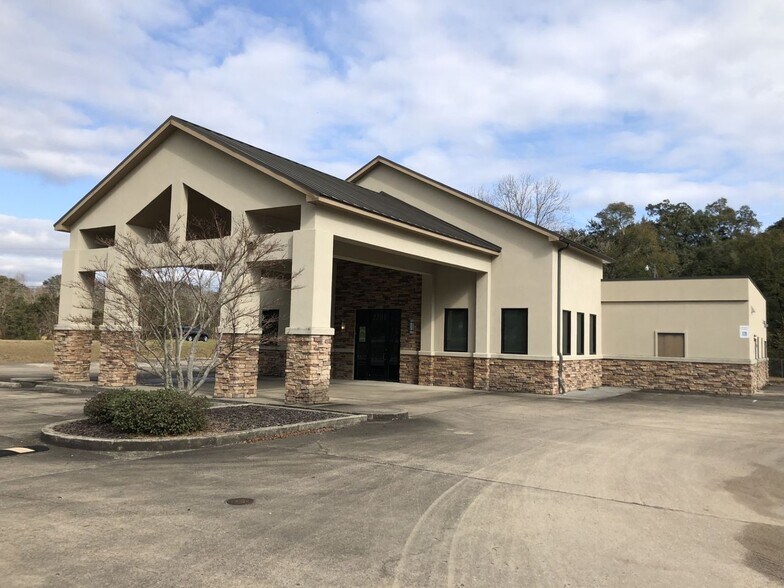 2201 E Nine Mile Rd, Pensacola, FL à louer - Photo du bâtiment - Image 2 de 14