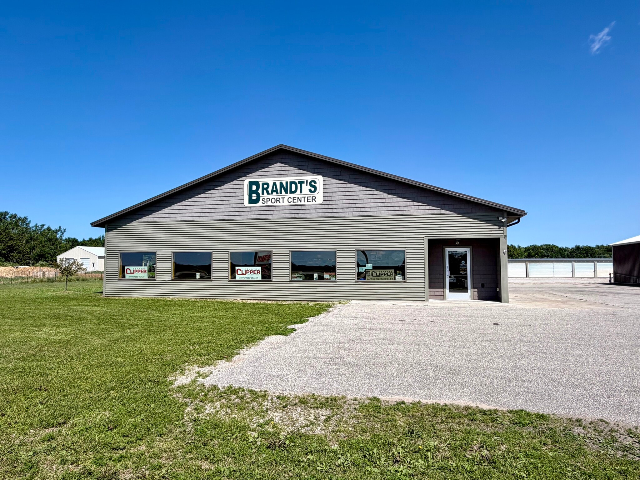 6530 N Michigan 33 Hwy, Cheboygan, MI for sale Primary Photo- Image 1 of 18