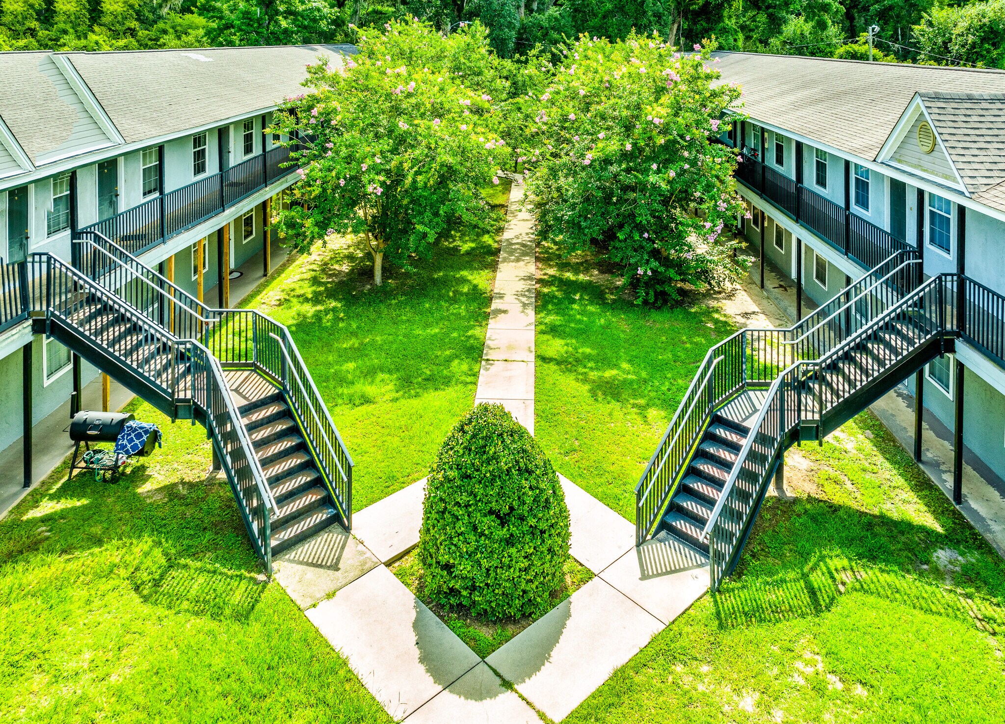 2416 Jackson Bluff Rd, Tallahassee, FL à vendre Photo du bâtiment- Image 1 de 12