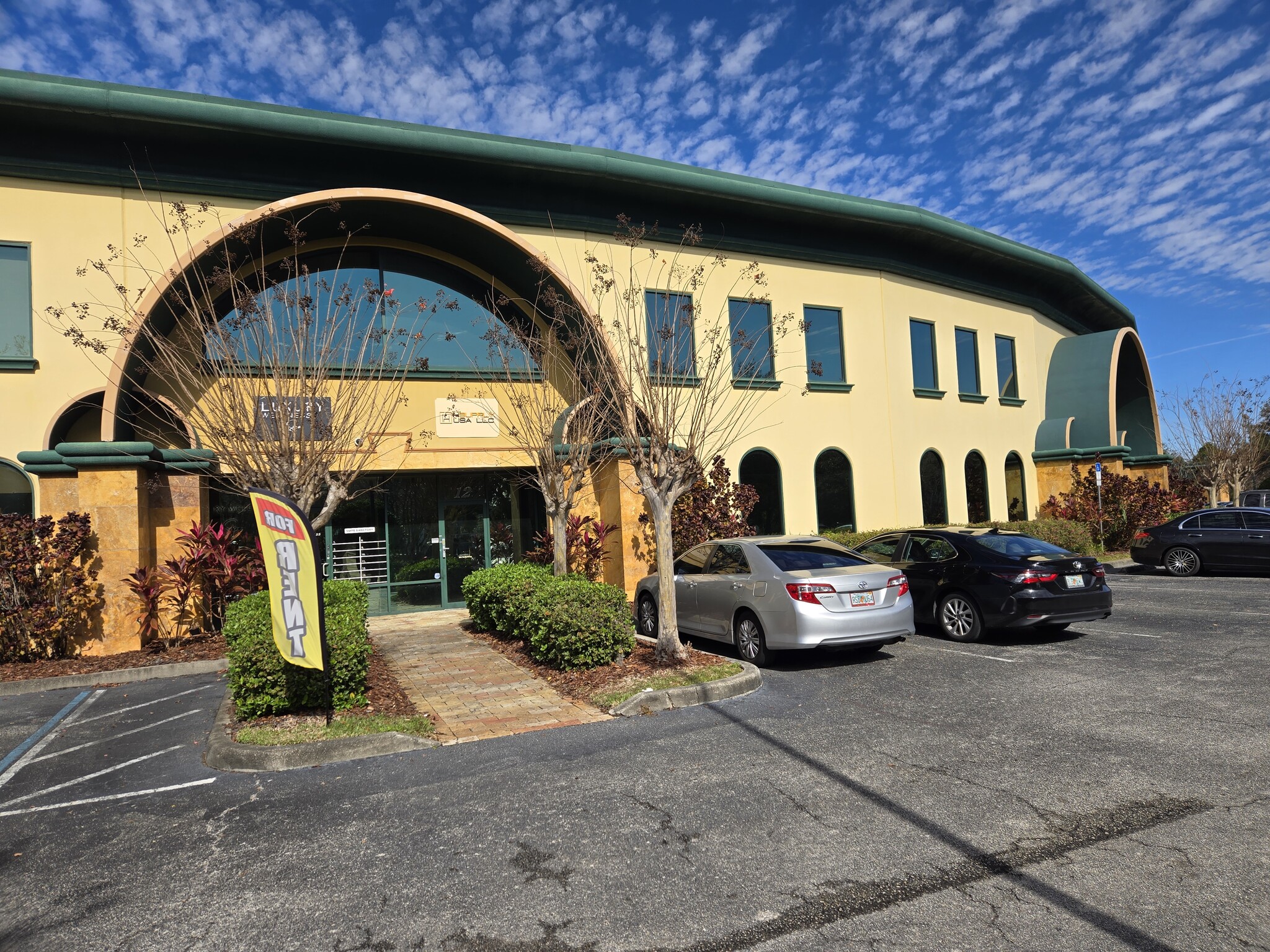 6881 Kingspointe Pky, Orlando, FL for lease Building Photo- Image 1 of 51