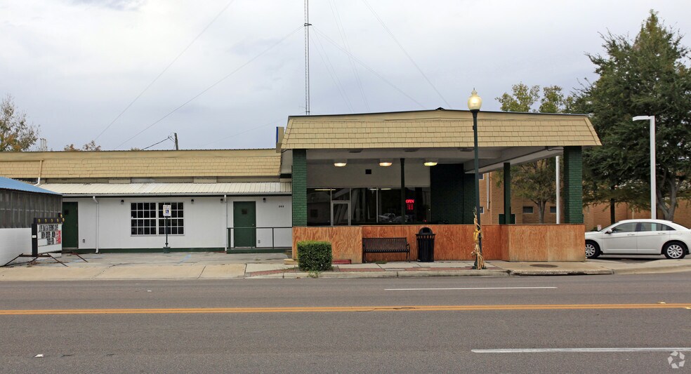 302 S Ohio Ave, Live Oak, FL for sale - Building Photo - Image 2 of 2