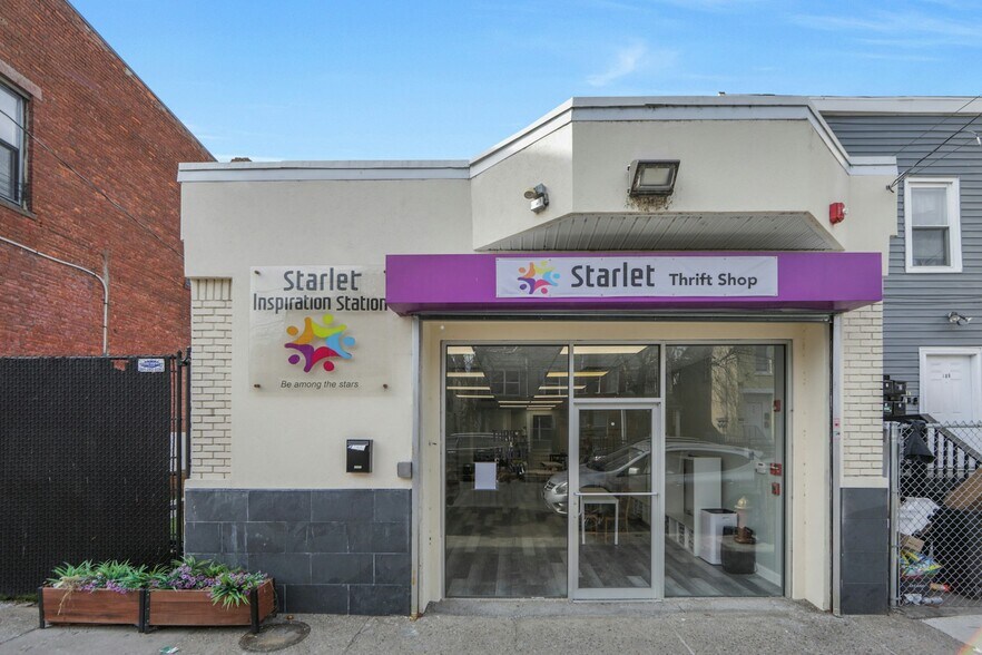 103-105 N Main St, Paterson, NJ à vendre - Photo du bâtiment - Image 2 de 52