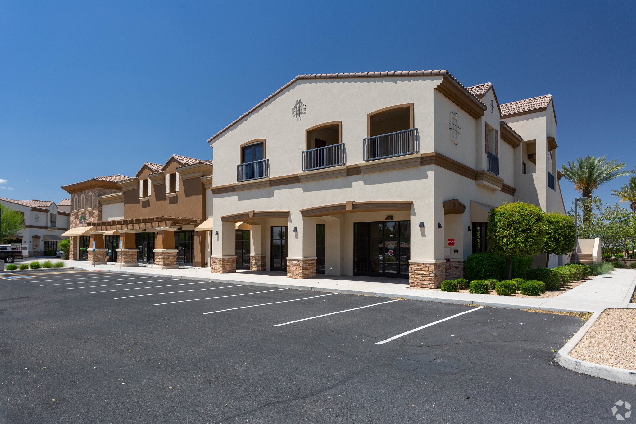 725 S Estrella Pky, Goodyear, AZ for lease Primary Photo- Image 1 of 4