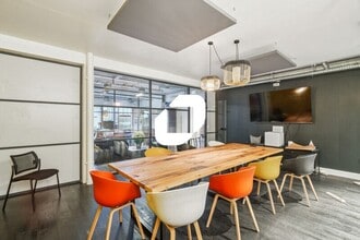 41-43 Rue Périer, Montrouge for sale Interior Photo- Image 2 of 12