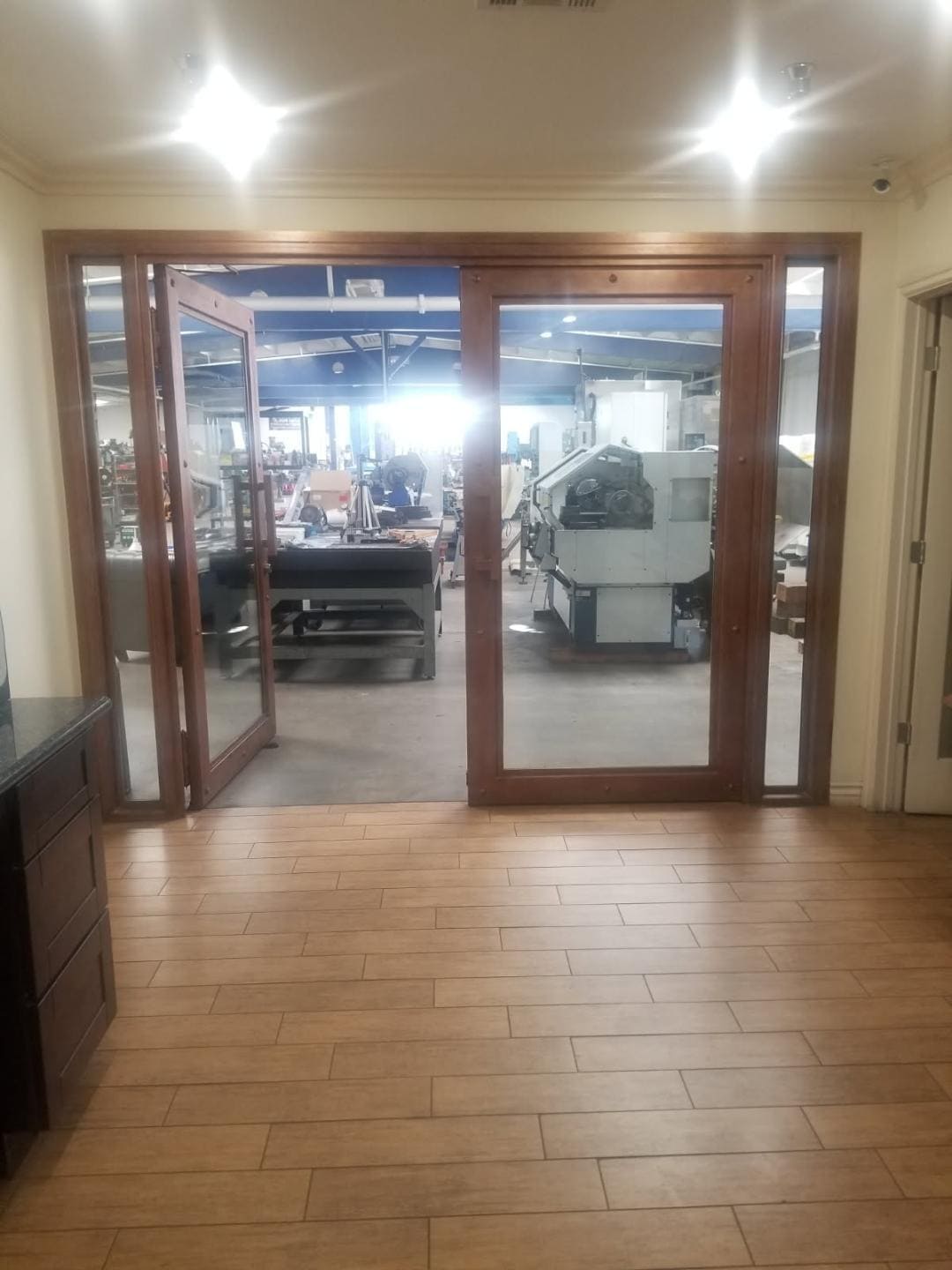 10807 Rush St, South El Monte, CA for lease Interior Photo- Image 1 of 7