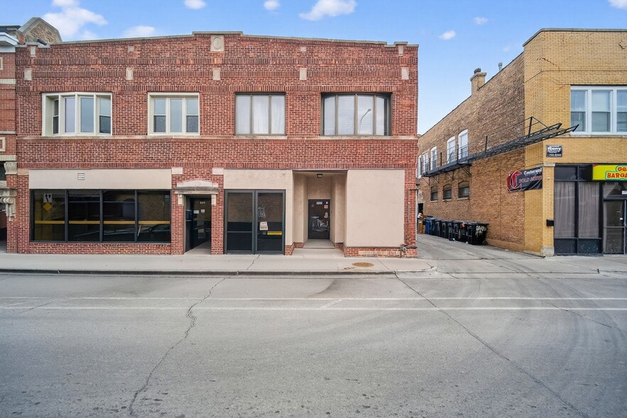4369 N Elston Ave, Chicago, IL for lease - Building Photo - Image 2 of 22