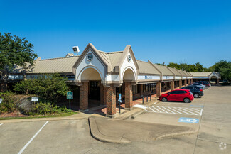 More details for 2441-2485 Forest Park Blvd, Fort Worth, TX - Retail for Lease