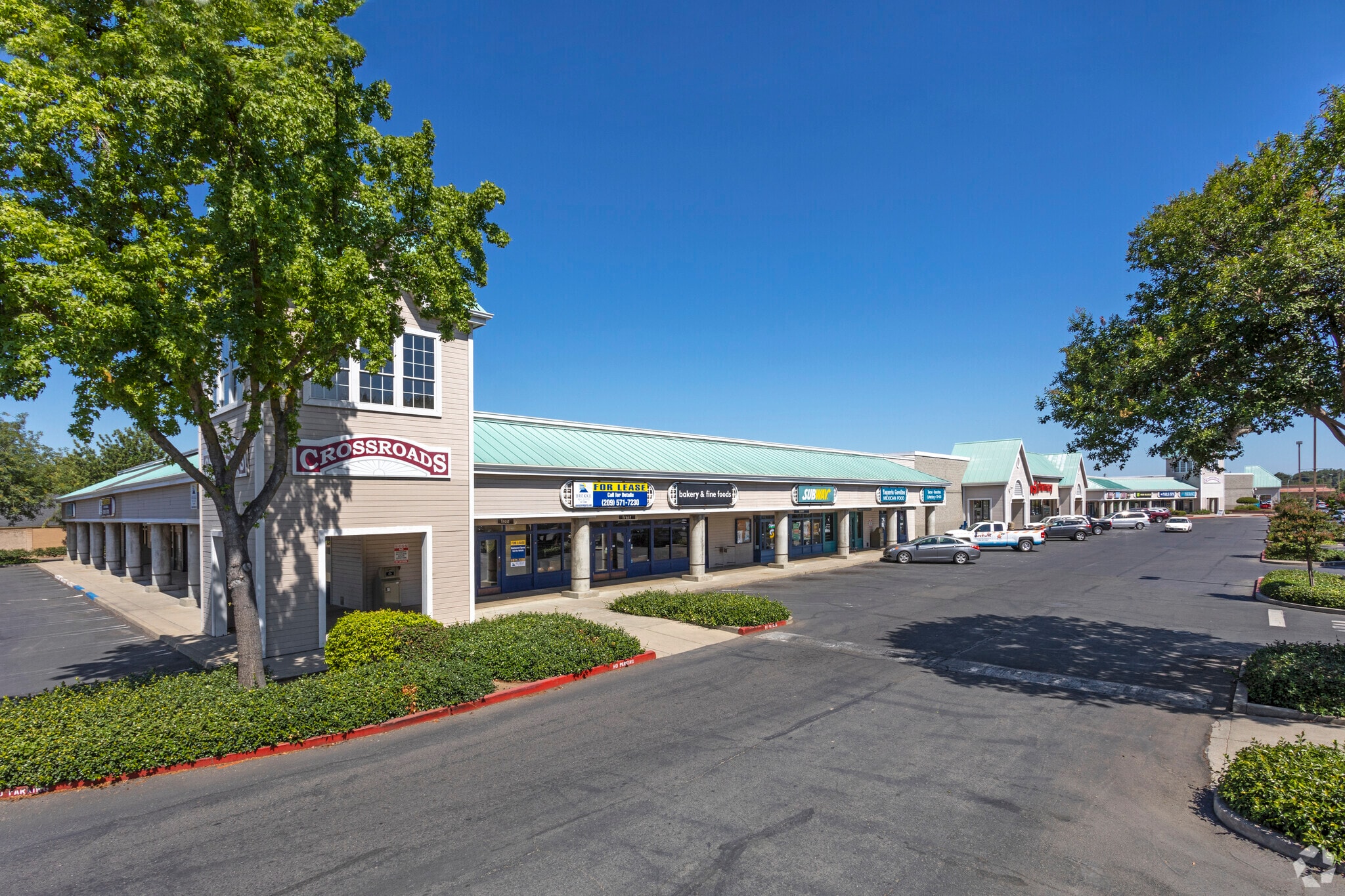 901 N Carpenter Rd, Modesto, CA for lease Primary Photo- Image 1 of 17