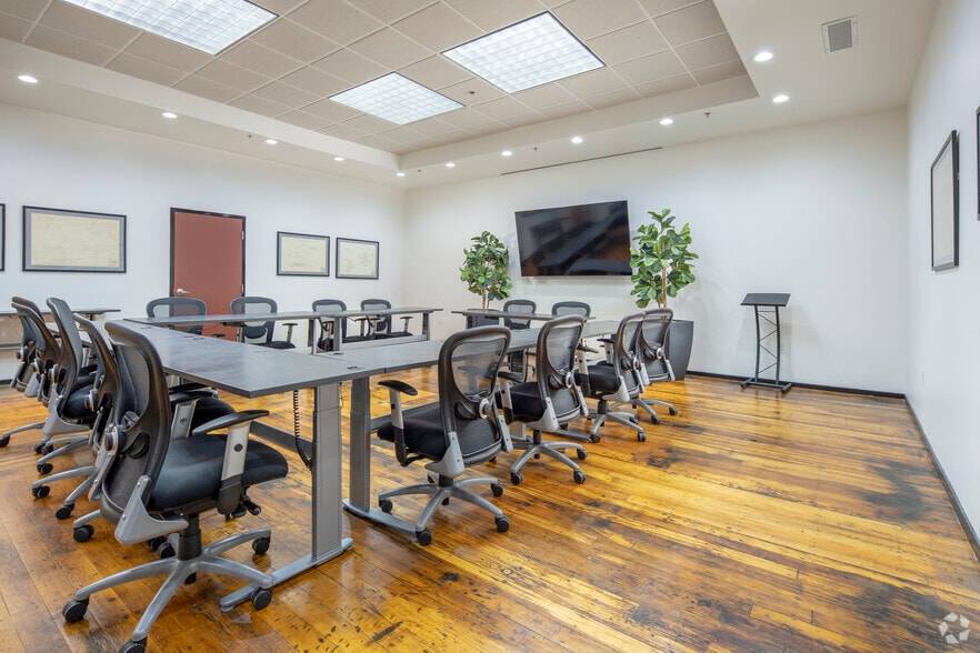 1450 Greene St, Augusta, GA à louer - Photo intérieure - Image 3 de 42