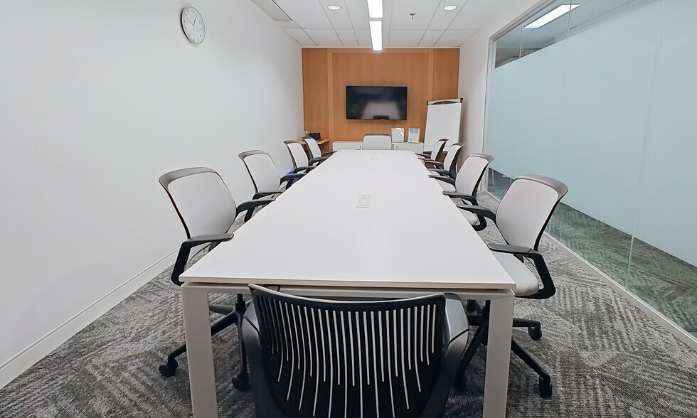 1 Dundas St W, Toronto, ON à louer - Photo intérieure - Image 1 de 10