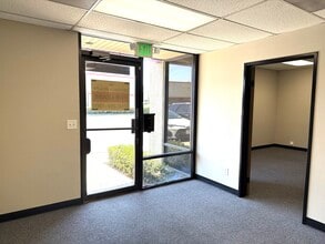 1060 N Batavia St, Orange, CA for lease Interior Photo- Image 2 of 7