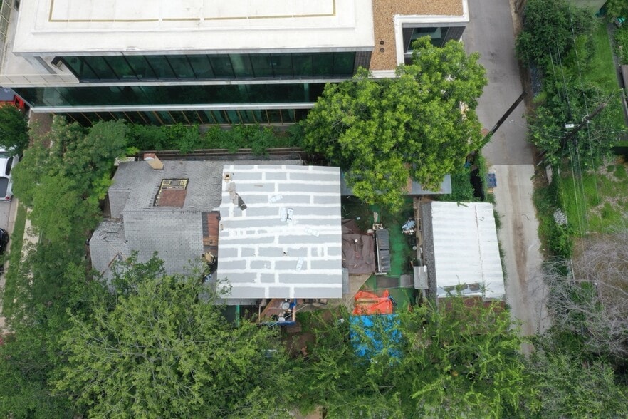 1409 E Cesar Chavez St, Austin, TX for sale - Building Photo - Image 3 of 4