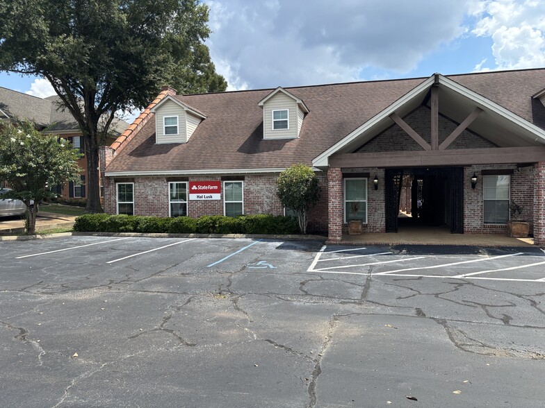 5602-5608 I 55, Byram, MS for lease - Building Photo - Image 1 of 9