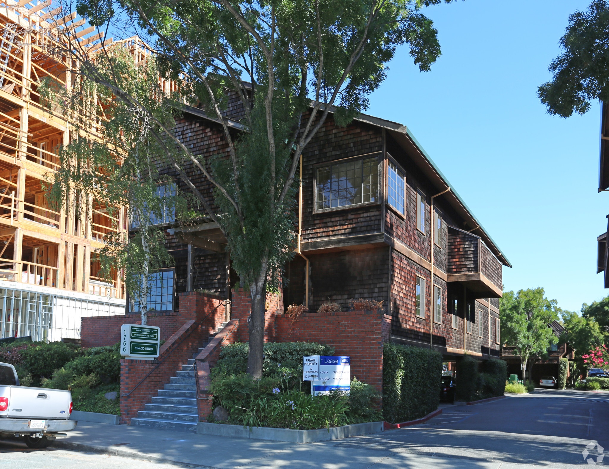 1766 Lacassie Ave, Walnut Creek, CA for sale Primary Photo- Image 1 of 4