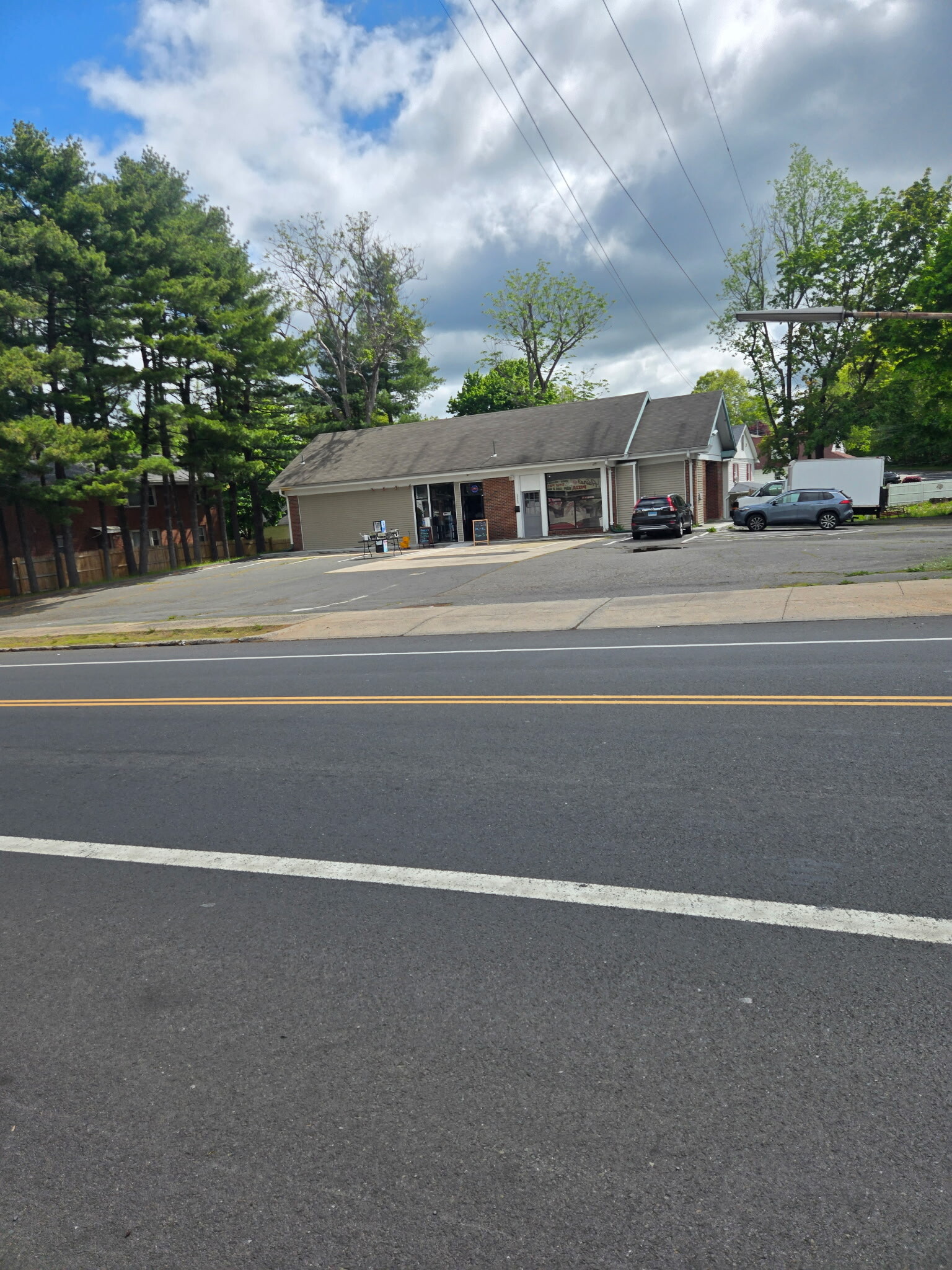 2005 Corbin Ave, New Britain, CT for lease Building Photo- Image 1 of 5