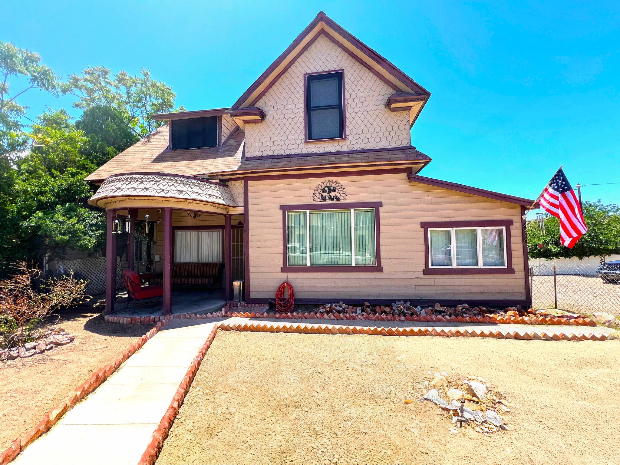 434 S Hill St, Globe, AZ à vendre Photo du bâtiment- Image 1 de 46