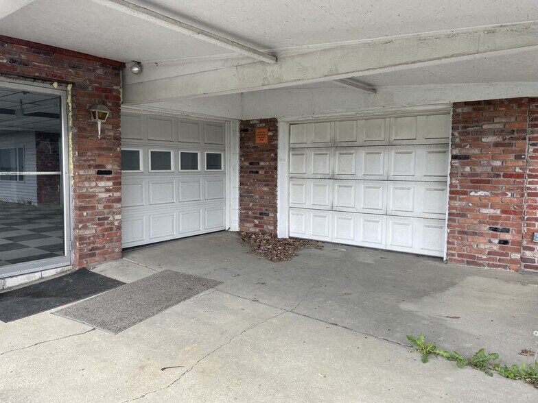 1992 Mount Pleasant Rd, Greensburg, PA à louer - Photo du bâtiment - Image 2 de 22