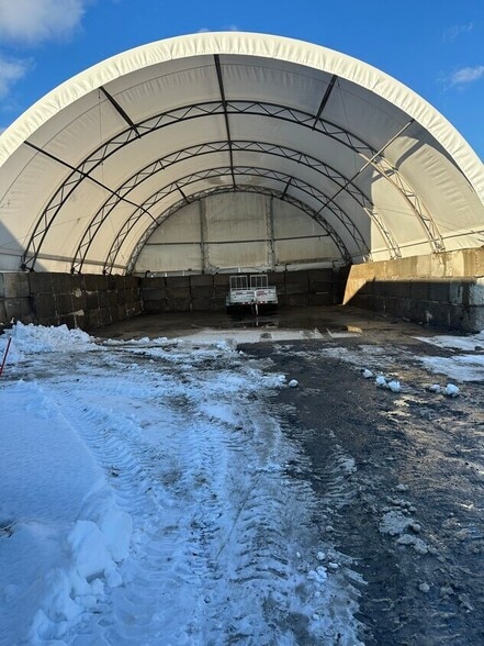 368 Boul Croisetière N, Saint-jean-sur-richelieu, QC for lease - Building Photo - Image 3 of 3