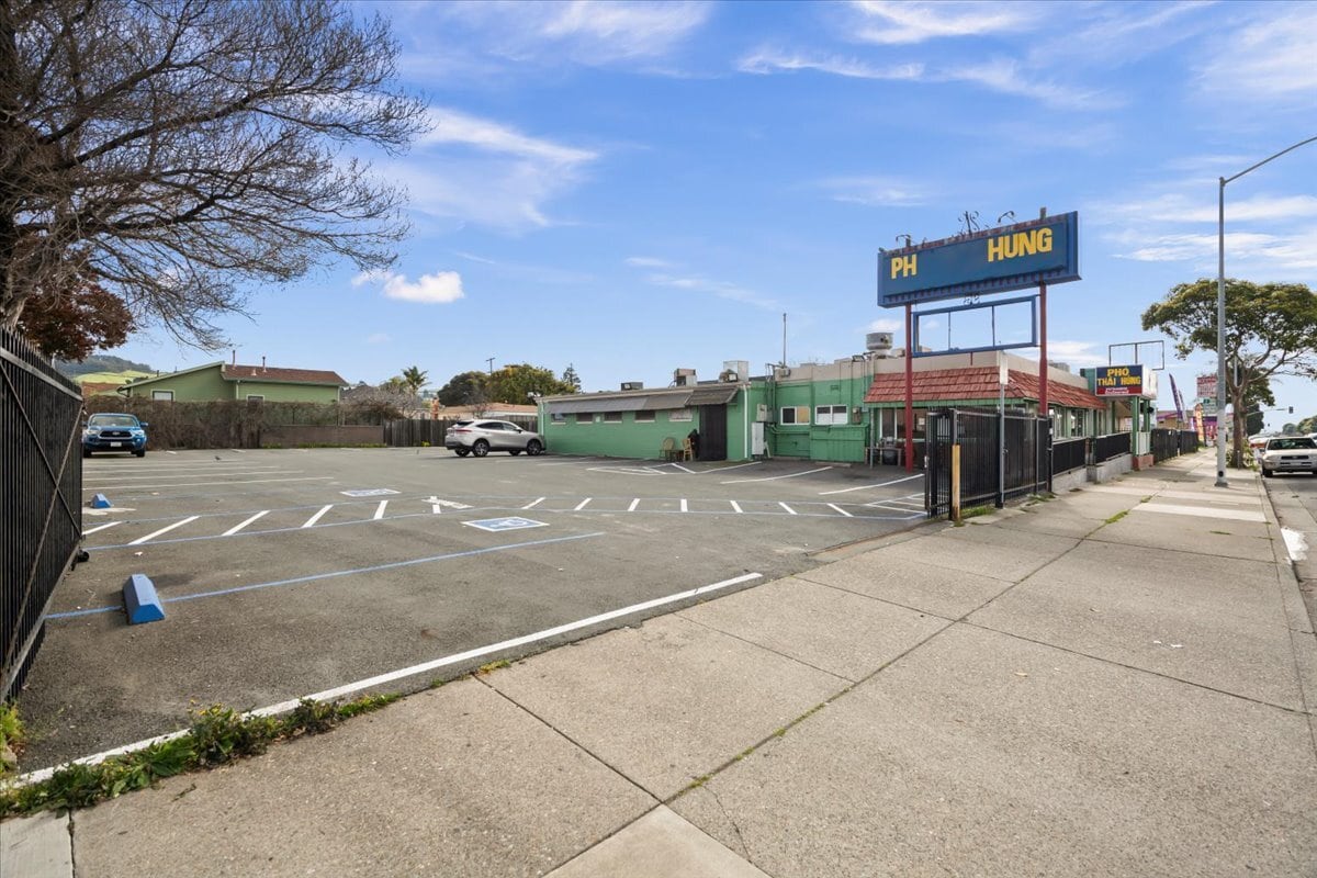 12860 San Pablo Ave, Richmond, CA for sale Primary Photo- Image 1 of 54