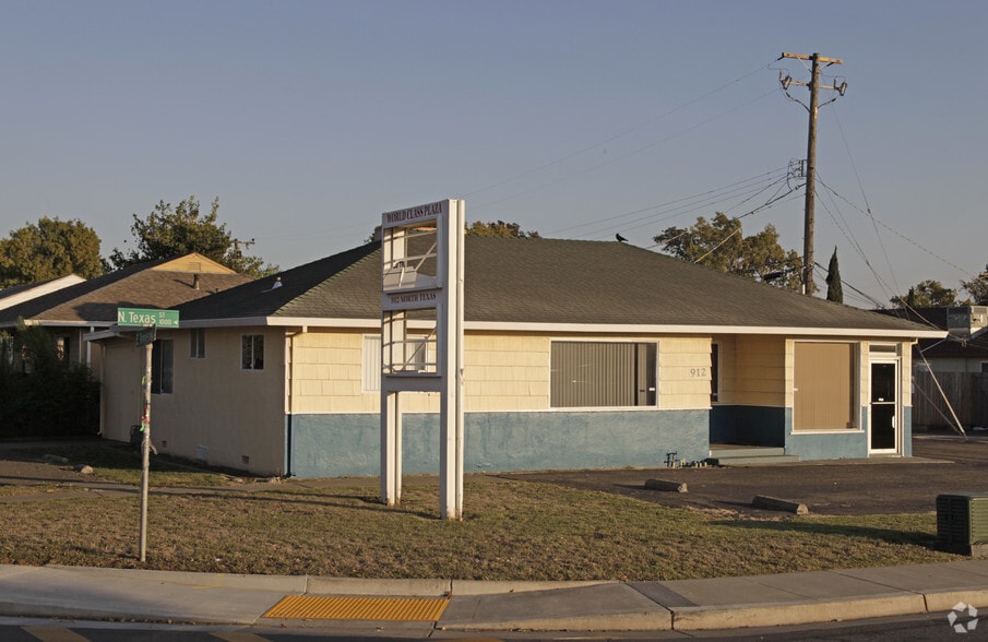 912 N Texas St, Fairfield, CA for sale - Building Photo - Image 2 of 4