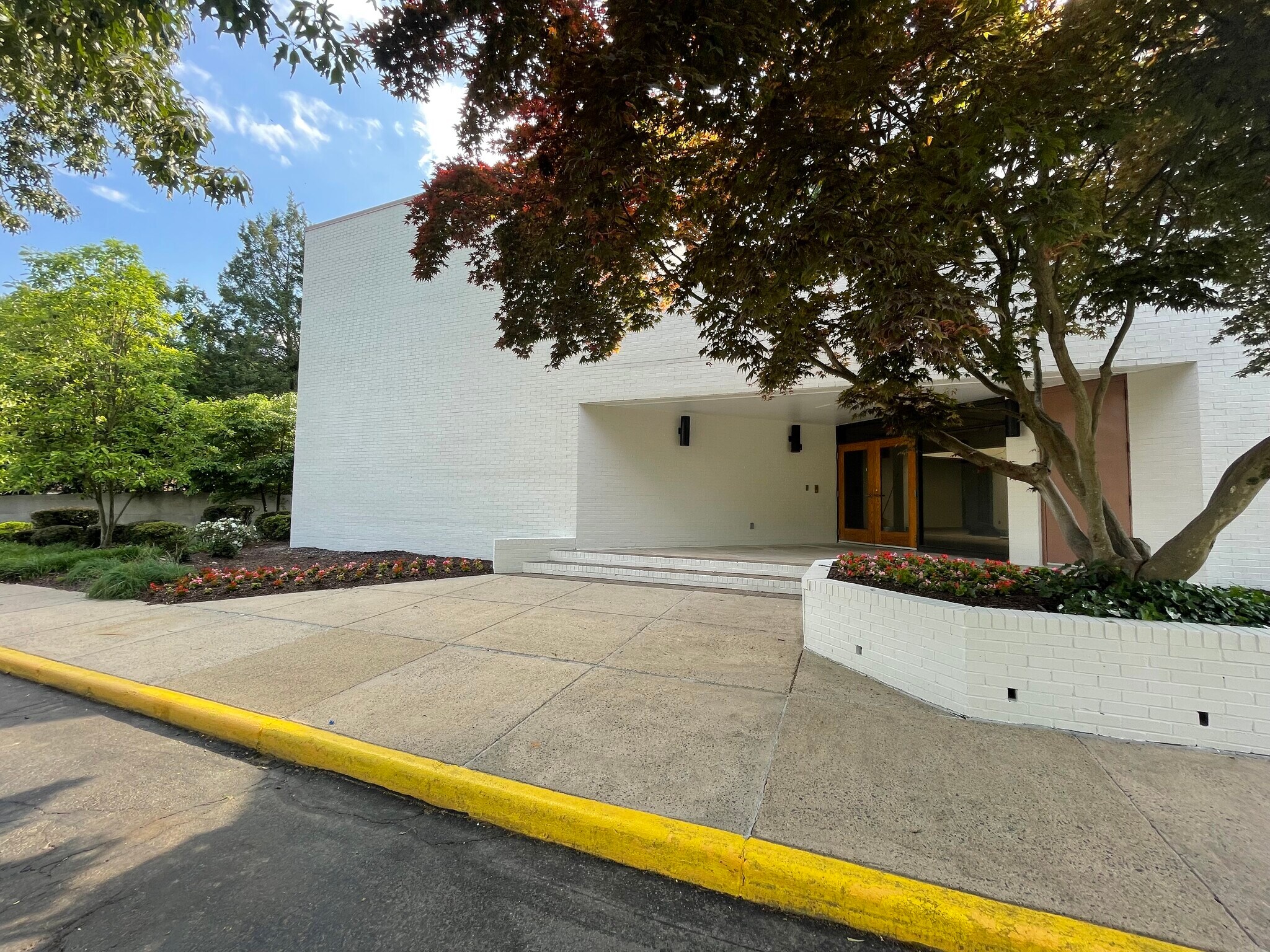 1914 Association Dr, Reston, VA for lease Primary Photo- Image 1 of 26