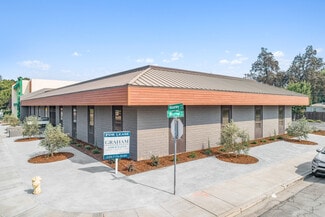 More details for 220 S Mooney Blvd, Visalia, CA - Office for Lease