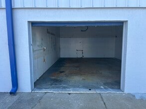 249-268 Seaboard Ave, Venice, FL for lease Interior Photo- Image 2 of 3