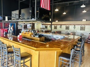 1000-1052 Eagle Lake Dr, Lawrenceburg, KY for lease Interior Photo- Image 1 of 4