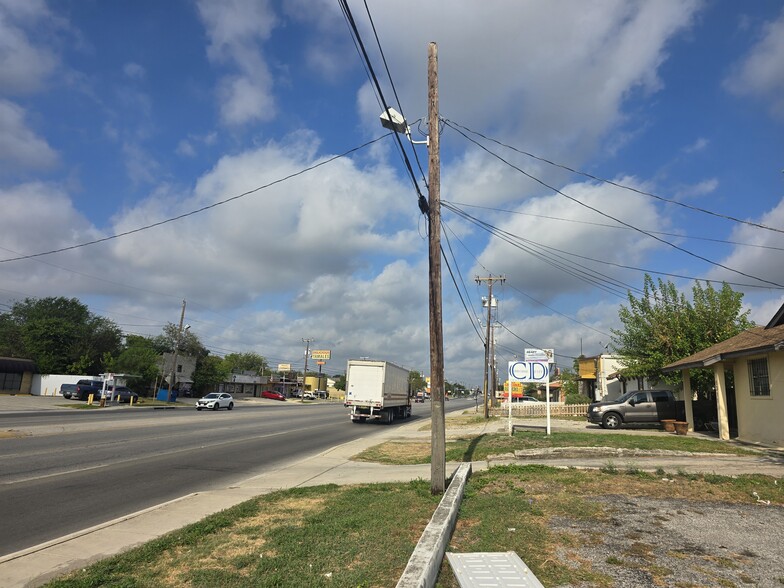 1307 Culebra Rd, San Antonio, TX for sale - Building Photo - Image 2 of 9