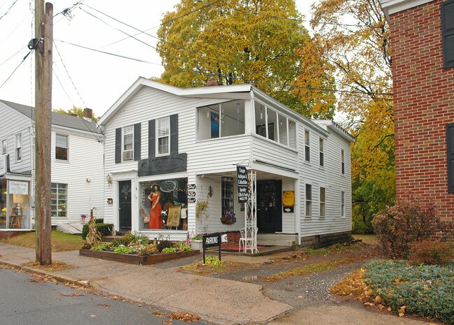 More details for 774-776 S Main St, Plantsville, CT - Retail for Lease