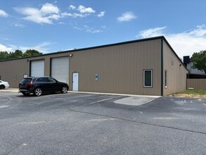 6291 Denver Industrial Park Rd, Denver, NC for lease Interior Photo- Image 1 of 4