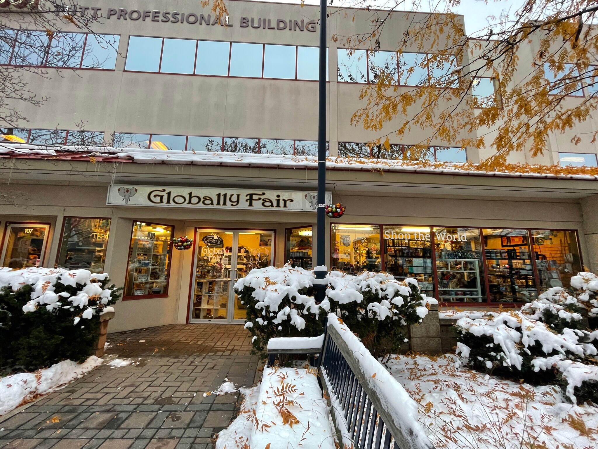 3001 Tutt St, Kelowna, BC à vendre Photo principale- Image 1 de 1